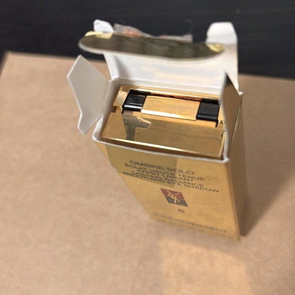 NIB [Yves Saint Laurent] Ombre Solo Radiance Smoothing Eyeshadow #05 Slate Green - Picture 11 of 15